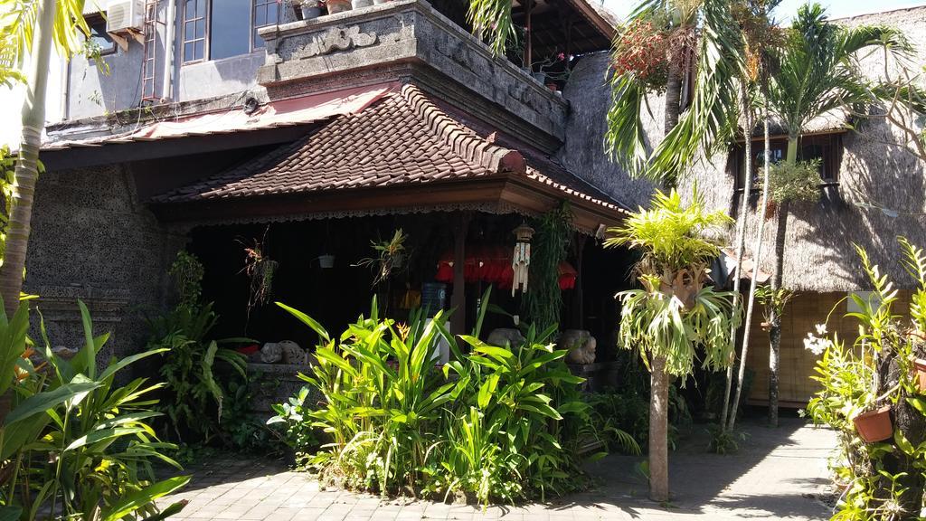 Aahh Bali Bed And Breakfast Джимбаран Экстерьер фото