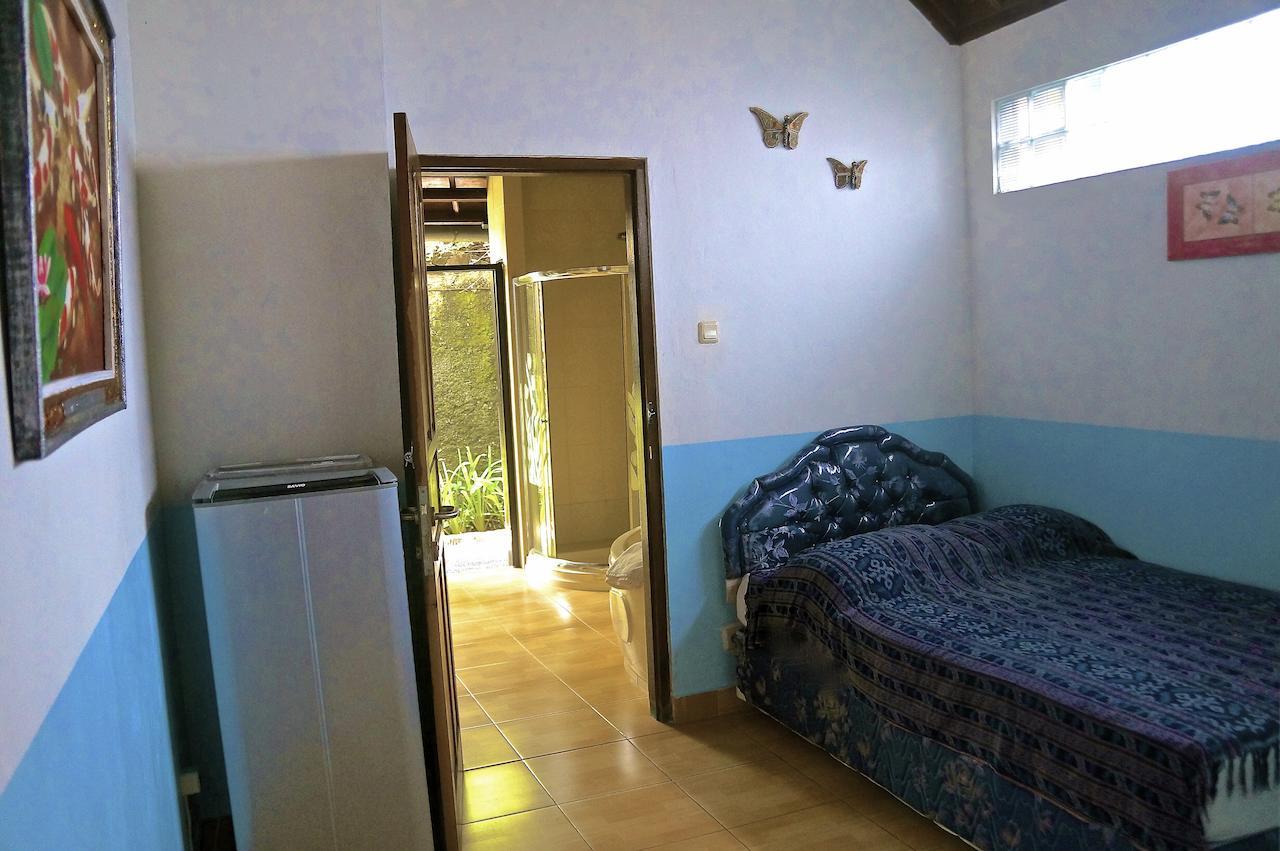 Aahh Bali Bed And Breakfast Джимбаран Номер фото