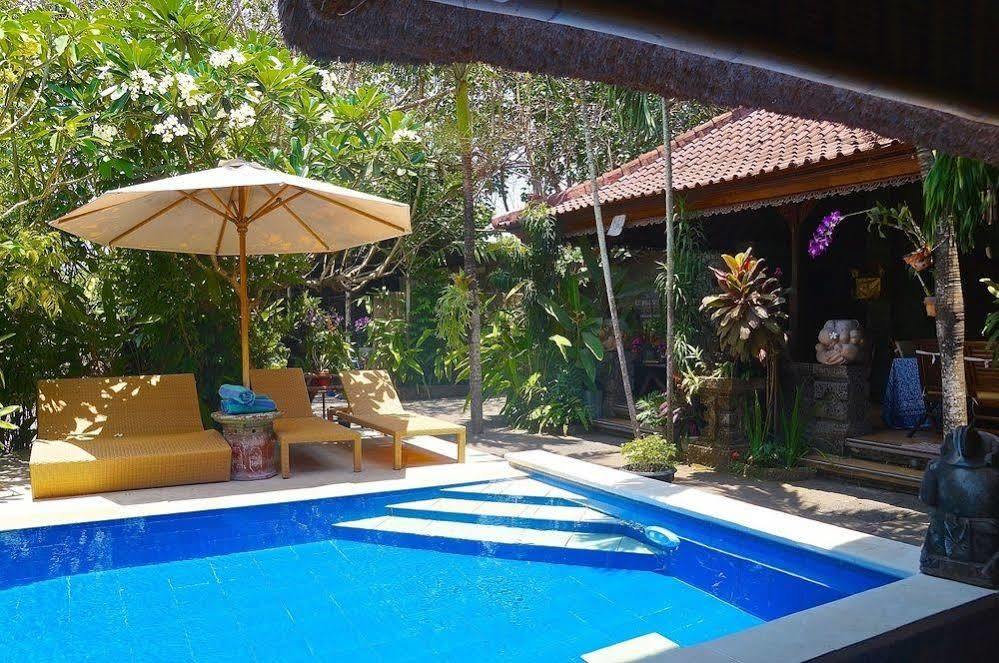Aahh Bali Bed And Breakfast Джимбаран Экстерьер фото